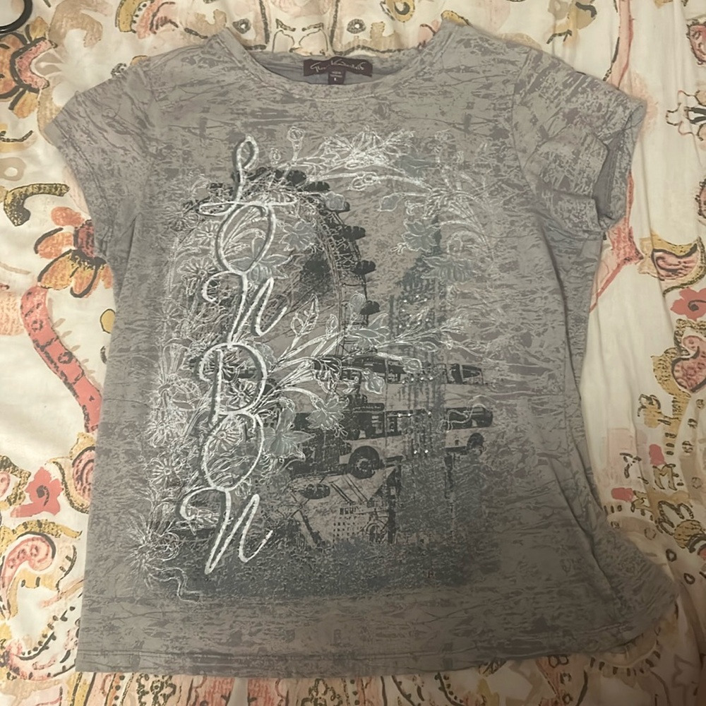 Shirt 
Size- large